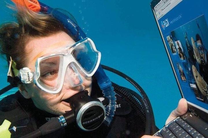 a person wearing sunglasses